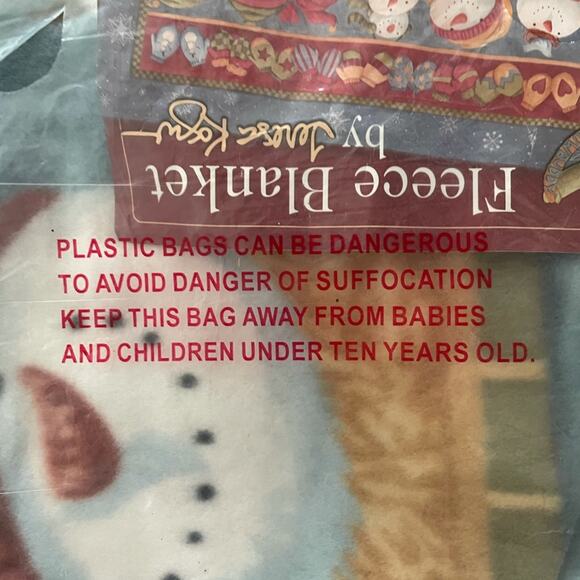 Snow Buddy fleece blanket - Picture 4 of 6